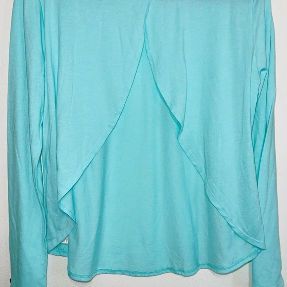Fabletics Millie Aqua Blue Open Back Long Sleeve Tee Small Women’s - Picture 8 of 13